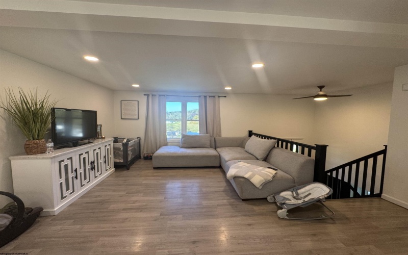 206 Tygart Drive, Philippi, West Virginia 26416-0000, 3 Bedrooms Bedrooms, 7 Rooms Rooms,2 BathroomsBathrooms,Single Family Detached,For Sale,Tygart,10161863