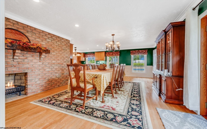 200 Balsinger Road, Uniontown, Pennsylvania 15401, 3 Bedrooms Bedrooms, 10 Rooms Rooms,2 BathroomsBathrooms,Single Family Detached,For Sale,Balsinger,10161867