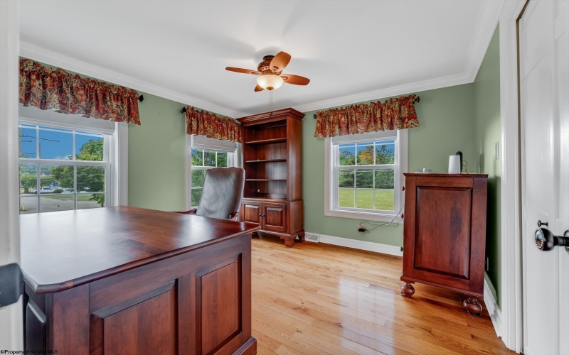 200 Balsinger Road, Uniontown, Pennsylvania 15401, 3 Bedrooms Bedrooms, 10 Rooms Rooms,2 BathroomsBathrooms,Single Family Detached,For Sale,Balsinger,10161867