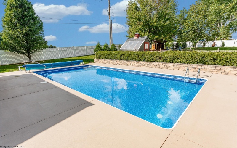 200 Balsinger Road, Uniontown, Pennsylvania 15401, 3 Bedrooms Bedrooms, 10 Rooms Rooms,2 BathroomsBathrooms,Single Family Detached,For Sale,Balsinger,10161867