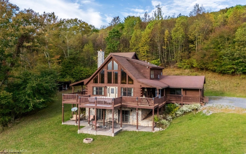 91 Panoramic Drive, Dryfork, West Virginia 26263, 5 Bedrooms Bedrooms, 8 Rooms Rooms,3 BathroomsBathrooms,Single Family Detached,For Sale,Panoramic,10161866