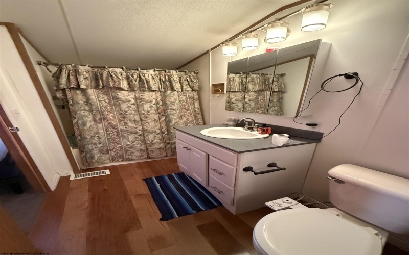 166 Seventh Street, Hambleton, West Virginia 26269, 3 Bedrooms Bedrooms, 7 Rooms Rooms,2 BathroomsBathrooms,Single Family Detached,For Sale,Seventh,10161865