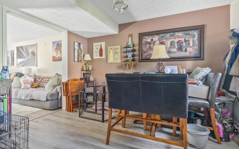 104 Eagle Drive, Maidsville, West Virginia 26541, 3 Bedrooms Bedrooms, 5 Rooms Rooms,1 BathroomBathrooms,Single Family Attached,For Sale,Eagle,10161879