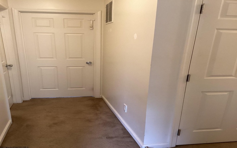 104 Eagle Drive, Maidsville, West Virginia 26541, 3 Bedrooms Bedrooms, 5 Rooms Rooms,1 BathroomBathrooms,Single Family Attached,For Sale,Eagle,10161879