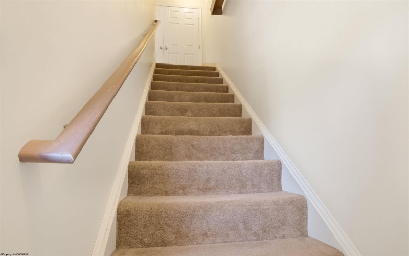 104 Eagle Drive, Maidsville, West Virginia 26541, 3 Bedrooms Bedrooms, 5 Rooms Rooms,1 BathroomBathrooms,Single Family Attached,For Sale,Eagle,10161879