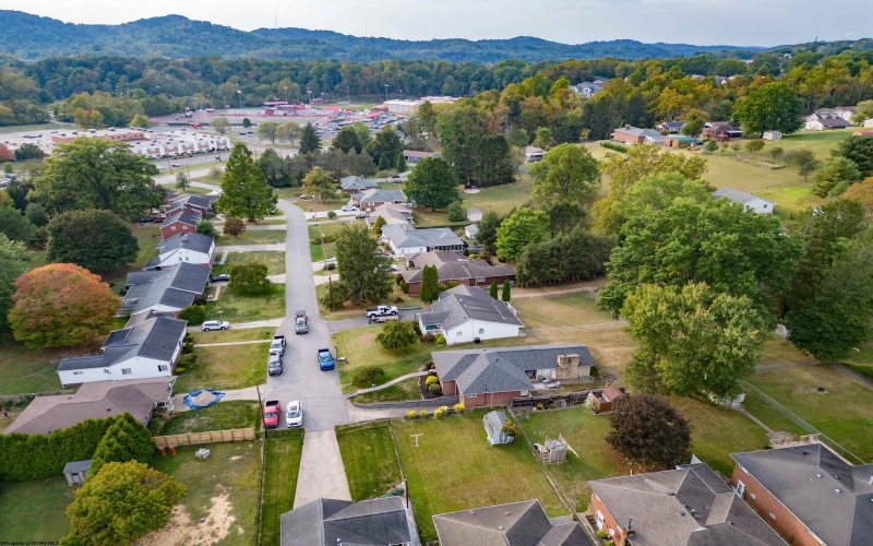 20 Meadow Lane, Bridgeport, West Virginia 26330, 3 Bedrooms Bedrooms, 6 Rooms Rooms,1 BathroomBathrooms,Single Family Detached,For Sale,Meadow,10161878