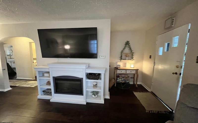 116 Terrace Manor, Fairmont, West Virginia 26554, 3 Bedrooms Bedrooms, 6 Rooms Rooms,1 BathroomBathrooms,Single Family Detached,For Sale,Terrace,10161877