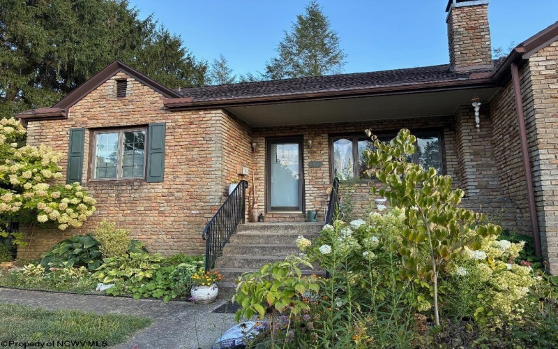 478 Legion Street, Morgantown, West Virginia 26505, 4 Bedrooms Bedrooms, 8 Rooms Rooms,4 BathroomsBathrooms,Single Family Detached,For Sale,Legion,10161868