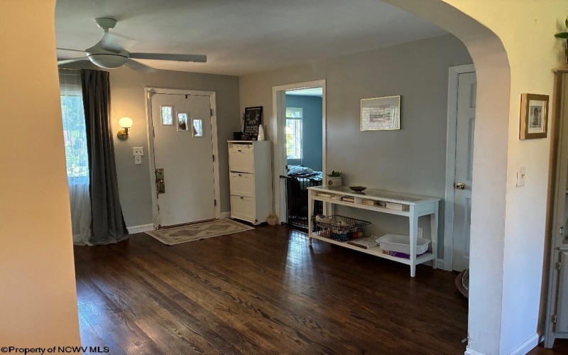 478 Legion Street, Morgantown, West Virginia 26505, 4 Bedrooms Bedrooms, 8 Rooms Rooms,4 BathroomsBathrooms,Single Family Detached,For Sale,Legion,10161868