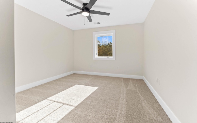 202 Farm Brook Lane, Morgantown, West Virginia 26505, 4 Bedrooms Bedrooms, 11 Rooms Rooms,2 BathroomsBathrooms,Single Family Detached,For Sale,Farm Brook,10161869