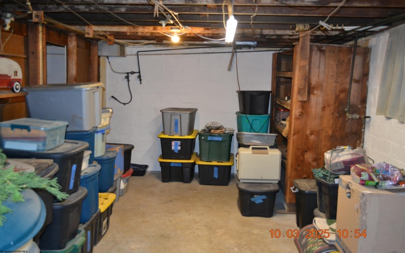 125 Riverside Drive, Weston, West Virginia 26452, 3 Bedrooms Bedrooms, 7 Rooms Rooms,1 BathroomBathrooms,Single Family Detached,For Sale,Riverside,10161853 125 Riverside Drive, Weston, West Virginia 26452, 3 Bedrooms Bedrooms, 7 Rooms Rooms,1 BathroomBathrooms,Single Family Detached,For Sale,Riverside,10161853