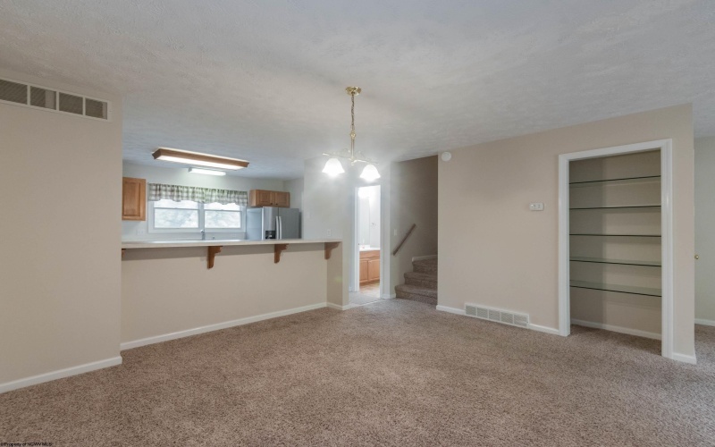 742 Erow Avenue, Morgantown, West Virginia 26505, 3 Bedrooms Bedrooms, 10 Rooms Rooms,2 BathroomsBathrooms,Single Family Attached,For Sale,Erow,10161883