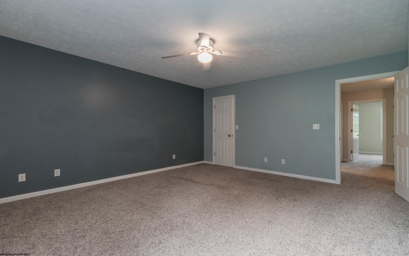 742 Erow Avenue, Morgantown, West Virginia 26505, 3 Bedrooms Bedrooms, 10 Rooms Rooms,2 BathroomsBathrooms,Single Family Attached,For Sale,Erow,10161883