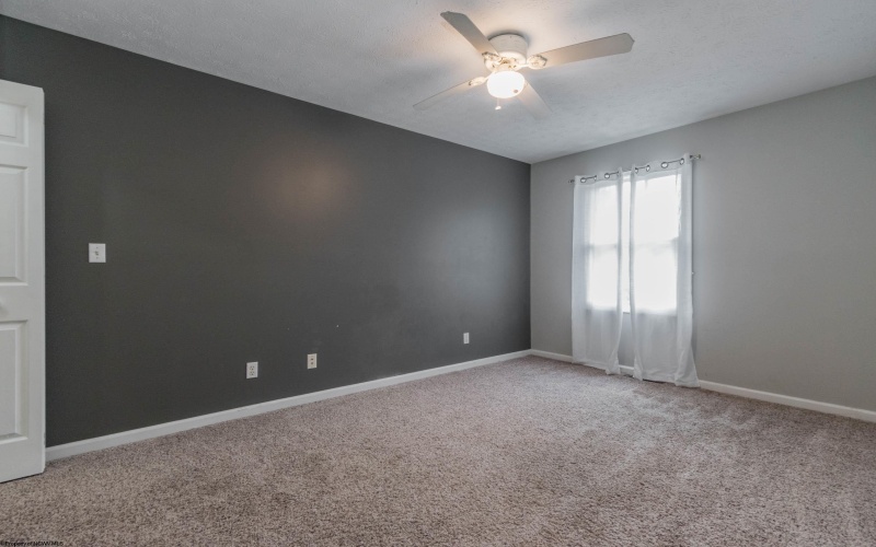 742 Erow Avenue, Morgantown, West Virginia 26505, 3 Bedrooms Bedrooms, 10 Rooms Rooms,2 BathroomsBathrooms,Single Family Attached,For Sale,Erow,10161883