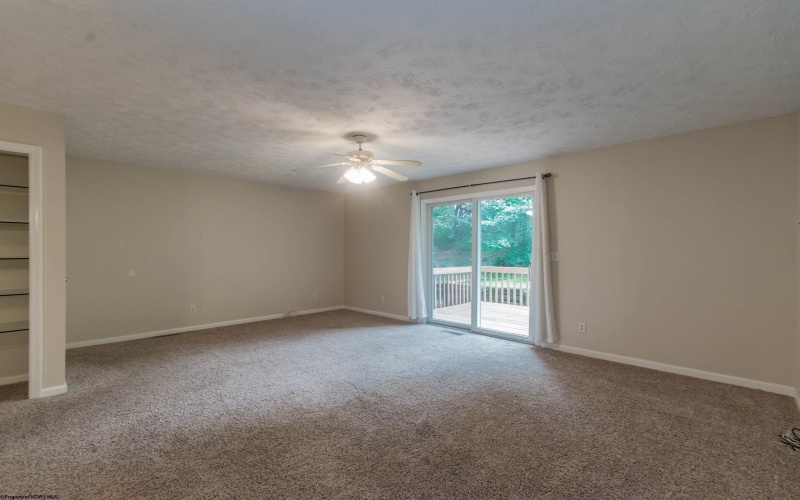 742 Erow Avenue, Morgantown, West Virginia 26505, 3 Bedrooms Bedrooms, 10 Rooms Rooms,2 BathroomsBathrooms,Single Family Attached,For Sale,Erow,10161883