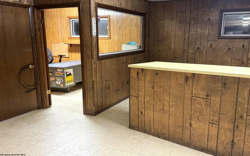 1025 Tallmansville Road, Buckhannon, West Virginia 26201, ,Commercial/industrial,For Sale,Tallmansville,10161886 1025 Tallmansville Road, Buckhannon, West Virginia 26201, ,Commercial/industrial,For Sale,Tallmansville,10161886