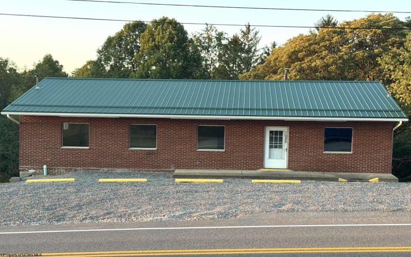 1025 Tallmansville Road, Buckhannon, West Virginia 26201, ,Commercial/industrial,For Sale,Tallmansville,10161886 1025 Tallmansville Road, Buckhannon, West Virginia 26201, ,Commercial/industrial,For Sale,Tallmansville,10161886