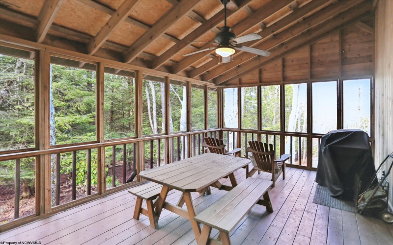 404 Black Bear Trail, Davis, West Virginia 26260, 2 Bedrooms Bedrooms, 6 Rooms Rooms,2 BathroomsBathrooms,Single Family Detached,For Sale,Black Bear,10158751