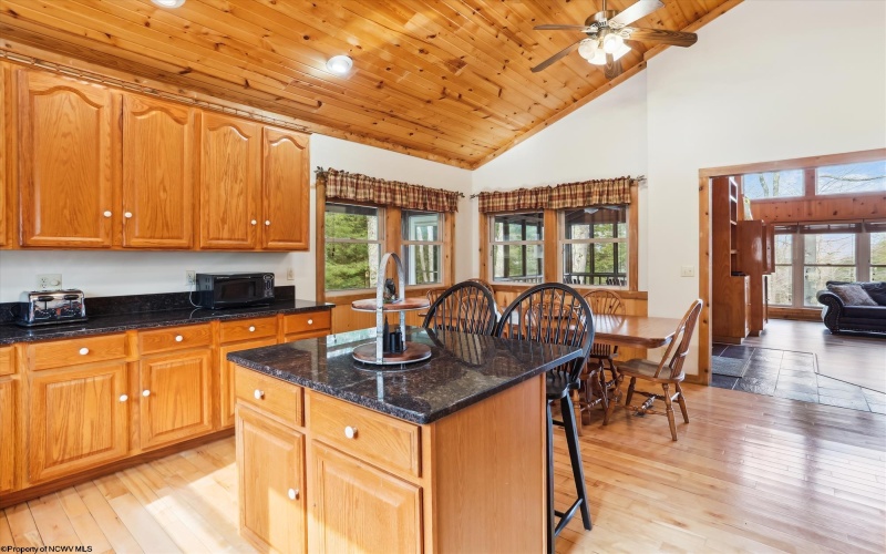 404 Black Bear Trail, Davis, West Virginia 26260, 2 Bedrooms Bedrooms, 6 Rooms Rooms,2 BathroomsBathrooms,Single Family Detached,For Sale,Black Bear,10158751