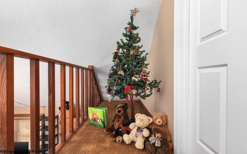 546 Wild Turkey Ridge, Lost City, West Virginia 26810, 3 Bedrooms Bedrooms, 5 Rooms Rooms,2 BathroomsBathrooms,Single Family Detached,For Sale,Wild Turkey,10161882