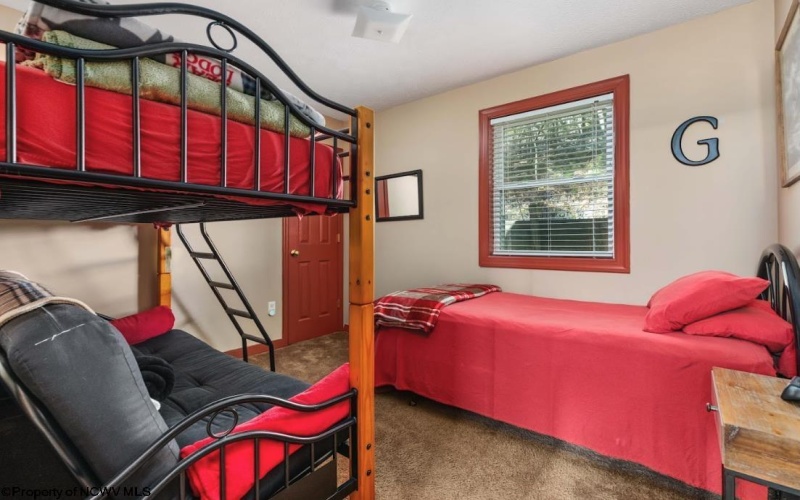 546 Wild Turkey Ridge, Lost City, West Virginia 26810, 3 Bedrooms Bedrooms, 5 Rooms Rooms,2 BathroomsBathrooms,Single Family Detached,For Sale,Wild Turkey,10161882