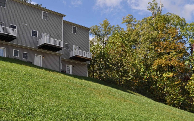 46 Turnstone Drive, Morgantown, West Virginia 26505, 3 Bedrooms Bedrooms, 4 Rooms Rooms,3 BathroomsBathrooms,Single Family Attached,For Sale,Turnstone,10161906