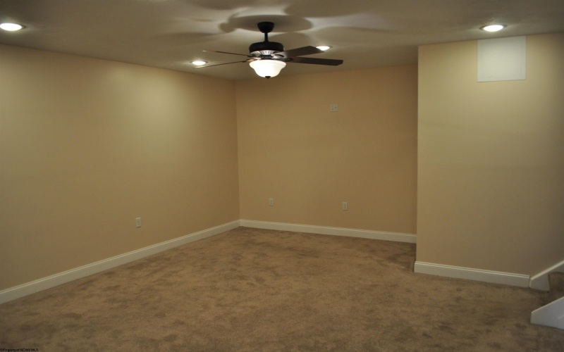 46 Turnstone Drive, Morgantown, West Virginia 26505, 3 Bedrooms Bedrooms, 4 Rooms Rooms,3 BathroomsBathrooms,Single Family Attached,For Sale,Turnstone,10161906