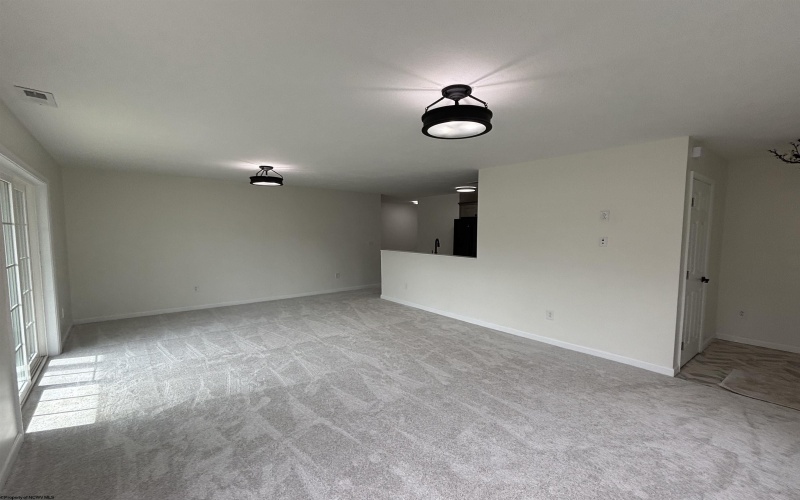 55 Barrington Court, Bridgeport, West Virginia 26330-0000, 2 Bedrooms Bedrooms, 4 Rooms Rooms,1 BathroomBathrooms,Single Family Attached,For Sale,Barrington,10161915