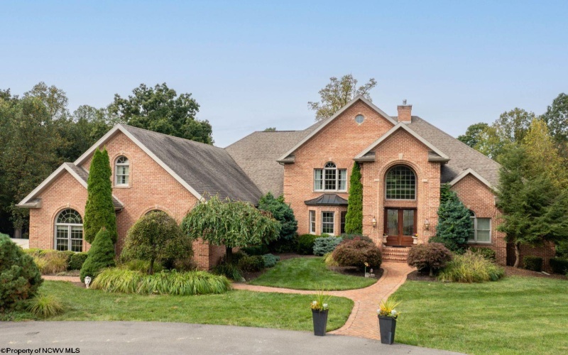 107 Nelson Drive, Morgantown, West Virginia 26508, 5 Bedrooms Bedrooms, 16 Rooms Rooms,6 BathroomsBathrooms,Single Family Detached,For Sale,Nelson,10161913