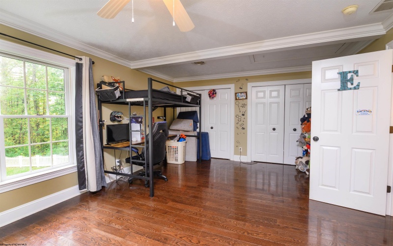 332 Timberbrook Lane, Bridgeport, West Virginia 26330, 6 Bedrooms Bedrooms, 12 Rooms Rooms,3 BathroomsBathrooms,Single Family Detached,For Sale,Timberbrook,10161902