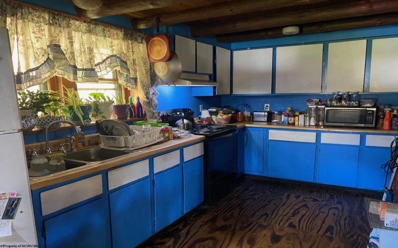 6898 Parsons Road, Montrose, West Virginia 26283, 2 Bedrooms Bedrooms, 4 Rooms Rooms,1 BathroomBathrooms,Single Family Detached,For Sale,Parsons,10161912