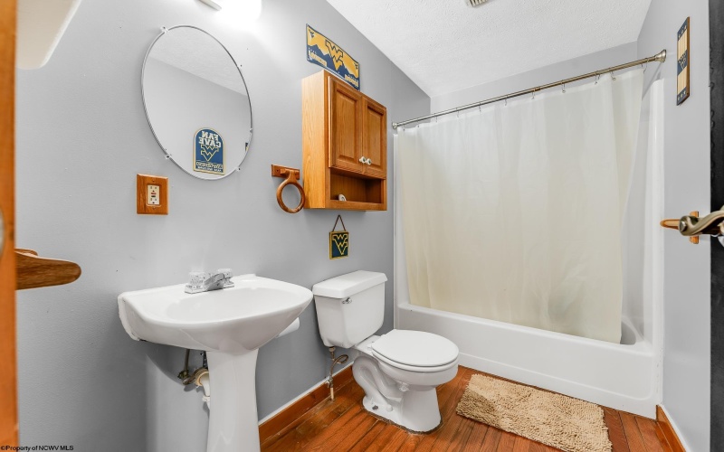 289 Radabaugh Ridge Road, Buckhannon, West Virginia 26201, 3 Bedrooms Bedrooms, 9 Rooms Rooms,3 BathroomsBathrooms,Single Family Detached,For Sale,Radabaugh Ridge,10161905