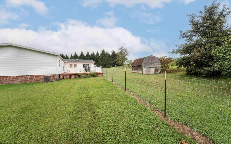 220 Sunny Brook Road, Reedsville, West Virginia 26547, 3 Bedrooms Bedrooms, 7 Rooms Rooms,2 BathroomsBathrooms,Single Family Detached,For Sale,Sunny Brook,10161901