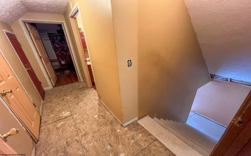 6194 Heaston Ridge Road, Rock Cave, West Virginia 26234, 3 Bedrooms Bedrooms, 6 Rooms Rooms,1 BathroomBathrooms,Single Family Detached,For Sale,Heaston Ridge,10161909