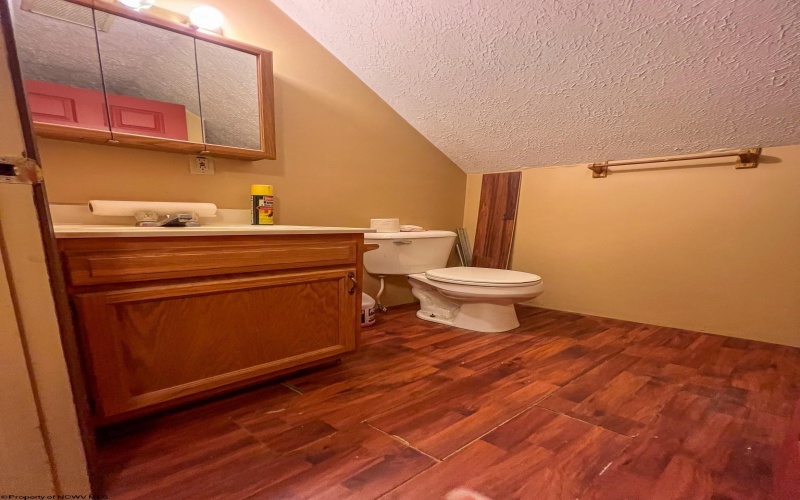6194 Heaston Ridge Road, Rock Cave, West Virginia 26234, 3 Bedrooms Bedrooms, 6 Rooms Rooms,1 BathroomBathrooms,Single Family Detached,For Sale,Heaston Ridge,10161909