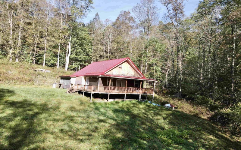 6194 Heaston Ridge Road, Rock Cave, West Virginia 26234, 3 Bedrooms Bedrooms, 6 Rooms Rooms,1 BathroomBathrooms,Single Family Detached,For Sale,Heaston Ridge,10161909