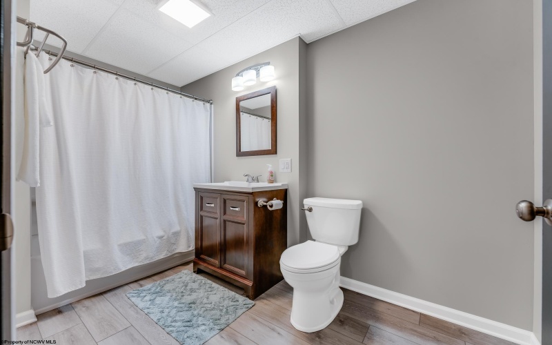 109 Trevilla Avenue, Morgantown, West Virginia 26508, 4 Bedrooms Bedrooms, 10 Rooms Rooms,3 BathroomsBathrooms,Single Family Detached,For Sale,Trevilla,10161907