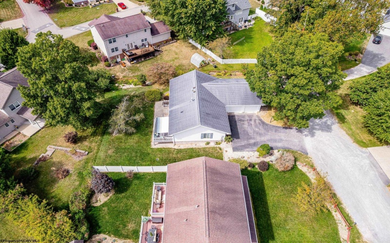 109 Trevilla Avenue, Morgantown, West Virginia 26508, 4 Bedrooms Bedrooms, 10 Rooms Rooms,3 BathroomsBathrooms,Single Family Detached,For Sale,Trevilla,10161907