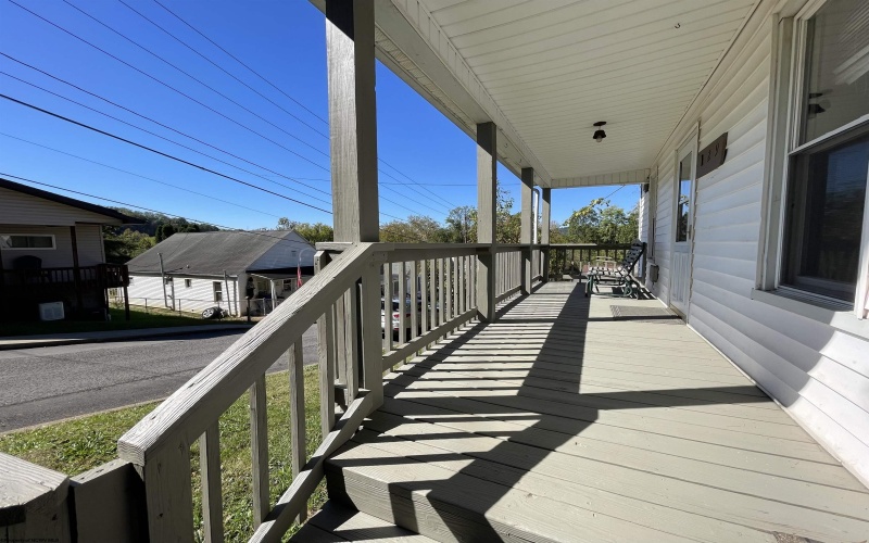 129 Thorn Street, Clarksburg, West Virginia 26301, 2 Bedrooms Bedrooms, 4 Rooms Rooms,1 BathroomBathrooms,Single Family Detached,For Sale,Thorn,10161933 129 Thorn Street, Clarksburg, West Virginia 26301, 2 Bedrooms Bedrooms, 4 Rooms Rooms,1 BathroomBathrooms,Single Family Detached,For Sale,Thorn,10161933