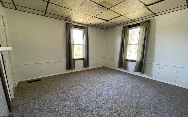 129 Thorn Street, Clarksburg, West Virginia 26301, 2 Bedrooms Bedrooms, 4 Rooms Rooms,1 BathroomBathrooms,Single Family Detached,For Sale,Thorn,10161933 129 Thorn Street, Clarksburg, West Virginia 26301, 2 Bedrooms Bedrooms, 4 Rooms Rooms,1 BathroomBathrooms,Single Family Detached,For Sale,Thorn,10161933