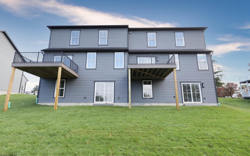 1639 Van Voorhis Road, Morgantown, West Virginia 26508, 4 Bedrooms Bedrooms, 8 Rooms Rooms,2 BathroomsBathrooms,Single Family Attached,For Sale,Van Voorhis,10161923