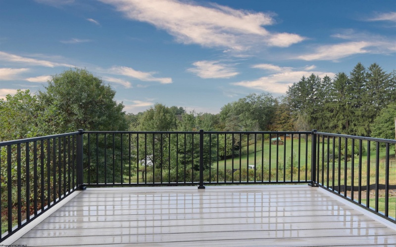 1639 Van Voorhis Road, Morgantown, West Virginia 26508, 4 Bedrooms Bedrooms, 8 Rooms Rooms,2 BathroomsBathrooms,Single Family Attached,For Sale,Van Voorhis,10161923
