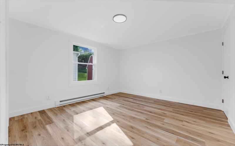 702 Park Avenue, Fairmont, West Virginia 26554, 3 Bedrooms Bedrooms, 6 Rooms Rooms,1 BathroomBathrooms,Single Family Detached,For Sale,Park,10161932