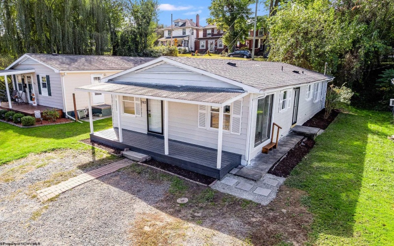 702 Park Avenue, Fairmont, West Virginia 26554, 3 Bedrooms Bedrooms, 6 Rooms Rooms,1 BathroomBathrooms,Single Family Detached,For Sale,Park,10161932