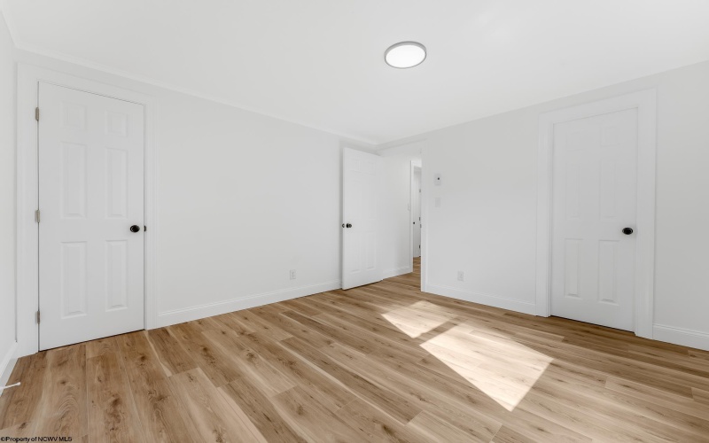 702 Park Avenue, Fairmont, West Virginia 26554, 3 Bedrooms Bedrooms, 6 Rooms Rooms,1 BathroomBathrooms,Single Family Detached,For Sale,Park,10161932