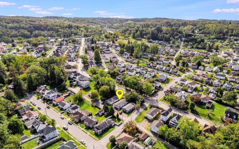 702 Park Avenue, Fairmont, West Virginia 26554, 3 Bedrooms Bedrooms, 6 Rooms Rooms,1 BathroomBathrooms,Single Family Detached,For Sale,Park,10161932