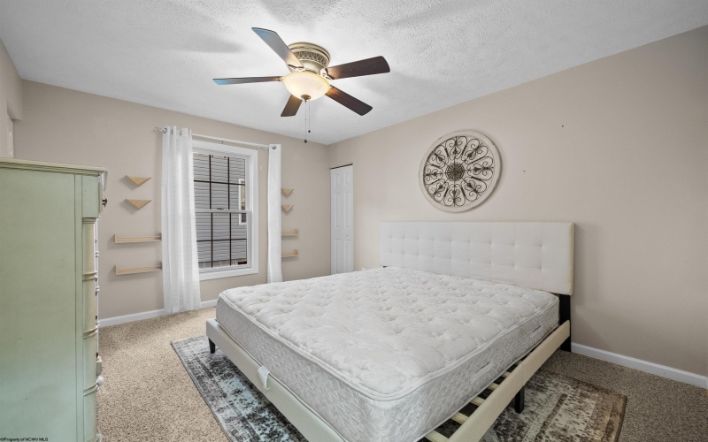 305 Anini Drive, Morgantown, West Virginia 26508, 4 Bedrooms Bedrooms, 7 Rooms Rooms,2 BathroomsBathrooms,Single Family Detached,For Sale,Anini,10161931 305 Anini Drive, Morgantown, West Virginia 26508, 4 Bedrooms Bedrooms, 7 Rooms Rooms,2 BathroomsBathrooms,Single Family Detached,For Sale,Anini,10161931