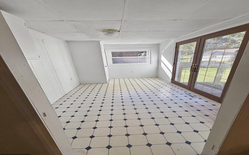 3093 River Road, Clarksburg, West Virginia 26301, 2 Bedrooms Bedrooms, 5 Rooms Rooms,1 BathroomBathrooms,Single Family Detached,For Sale,River,10161930