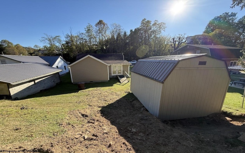 3093 River Road, Clarksburg, West Virginia 26301, 2 Bedrooms Bedrooms, 5 Rooms Rooms,1 BathroomBathrooms,Single Family Detached,For Sale,River,10161930