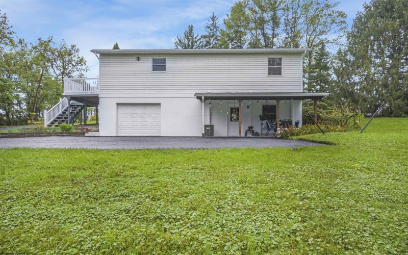 1485 Center Hill Road, Star City, West Virginia 26505, 2 Bedrooms Bedrooms, 5 Rooms Rooms,2 BathroomsBathrooms,Single Family Detached,For Sale,Center Hill,10161928